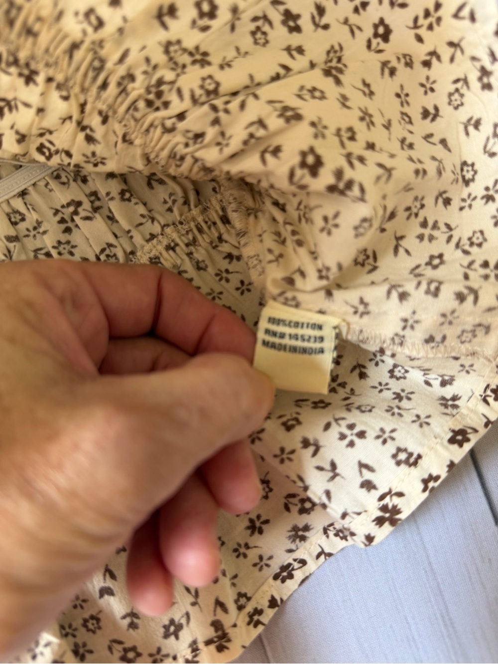 Sim & Sam cream brown floral milkmaid puff sleeve smocked bodice blouse. Medium - Picture 7 of 14